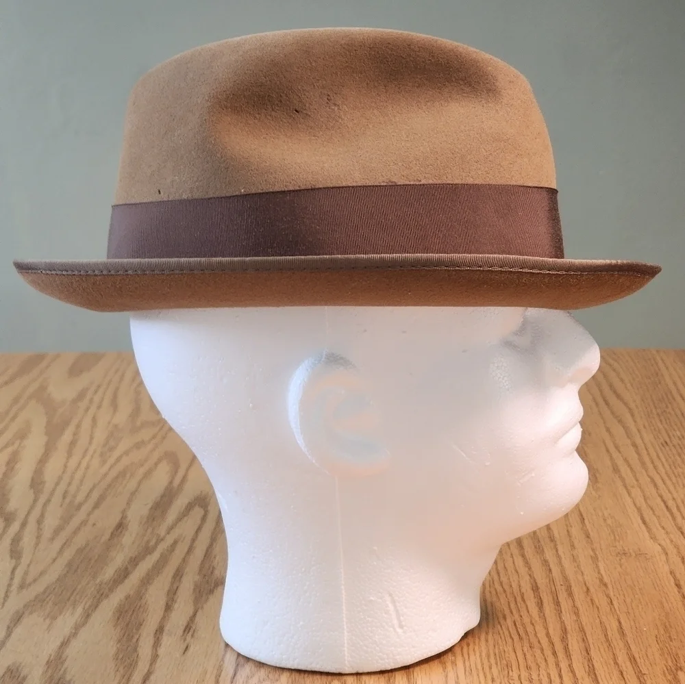 Vintage Courtney Harry Levinson Controlled Brim Dupont Fedora
